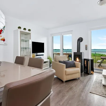 Strandraeuber אולפניץ